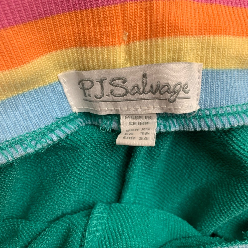 P.J. Salvage Live in Color French Terry shorts - Picture 7 of 12